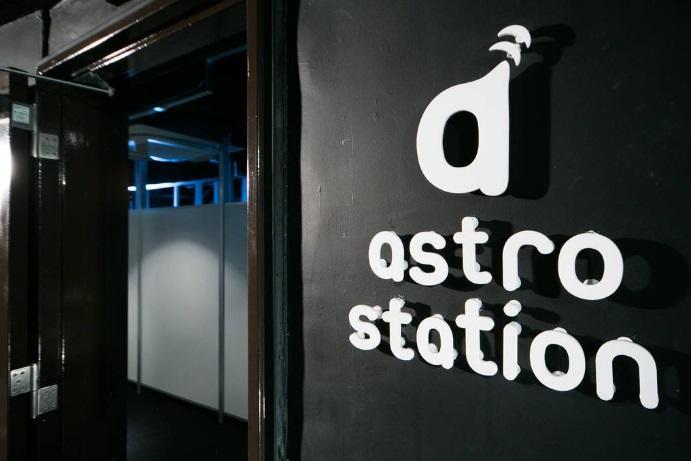 Anime Hostel Astro Station Tokyo Exterior photo